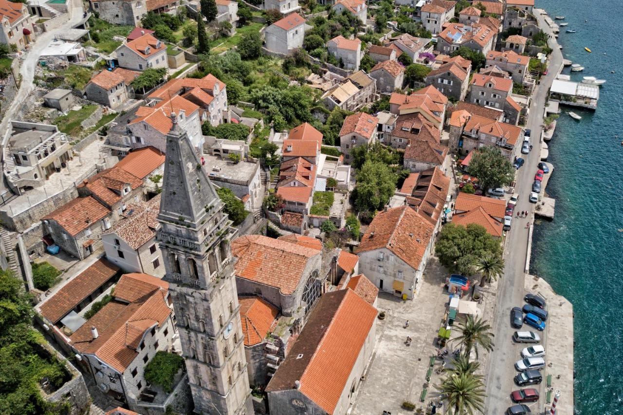 Apartments Admiral Perast Luaran gambar