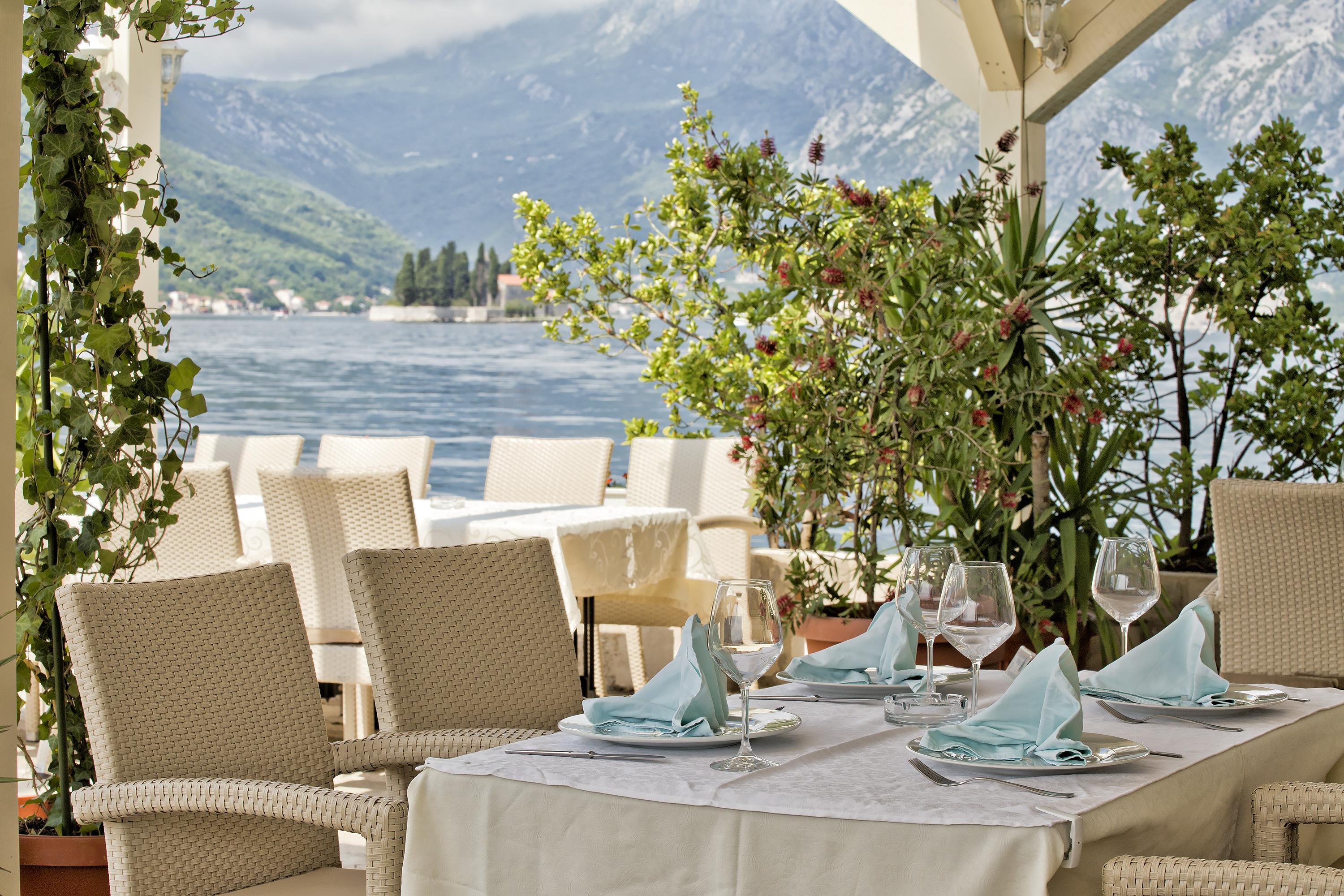 Apartments Admiral Perast Luaran gambar