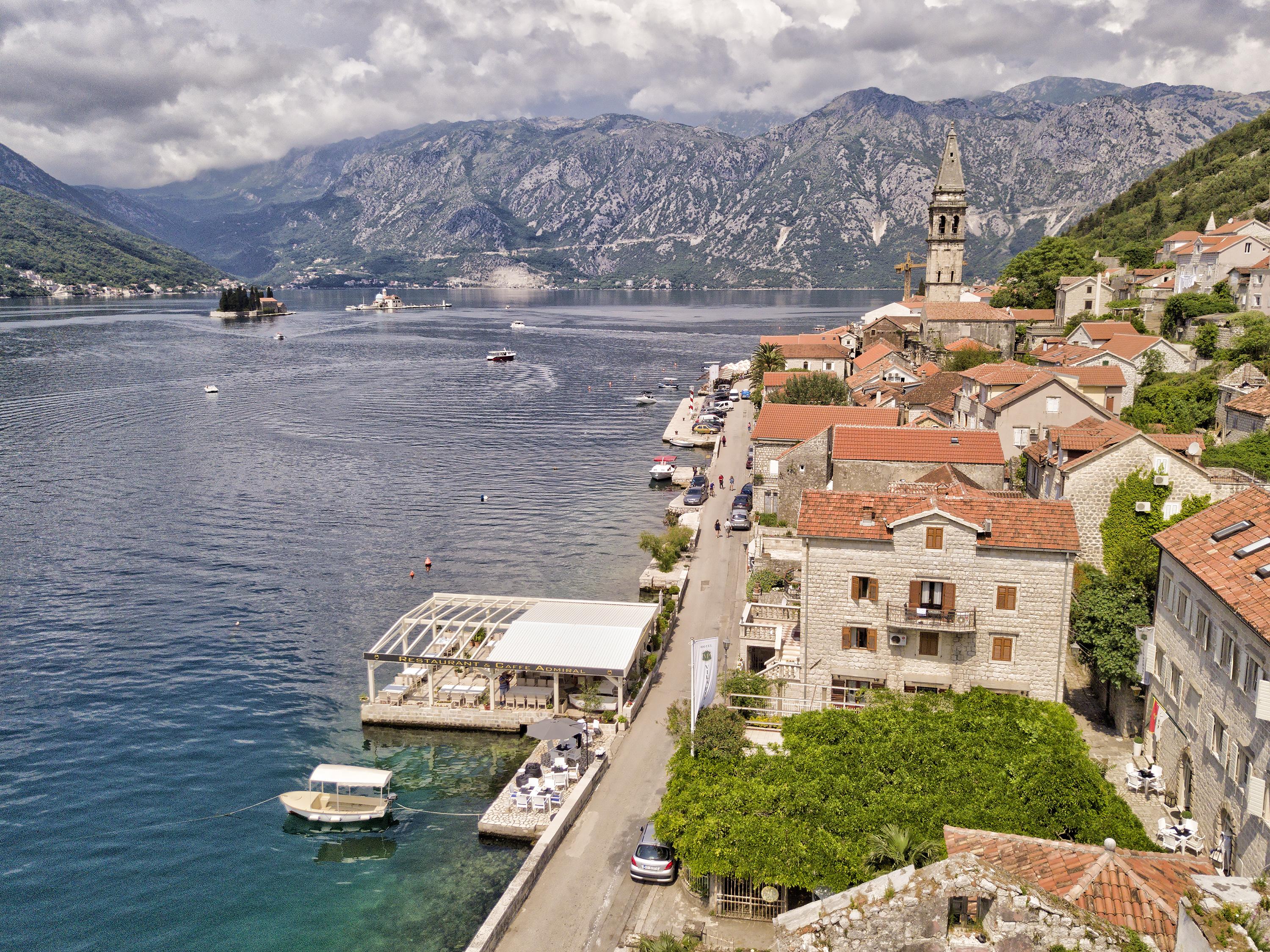 Apartments Admiral Perast Luaran gambar