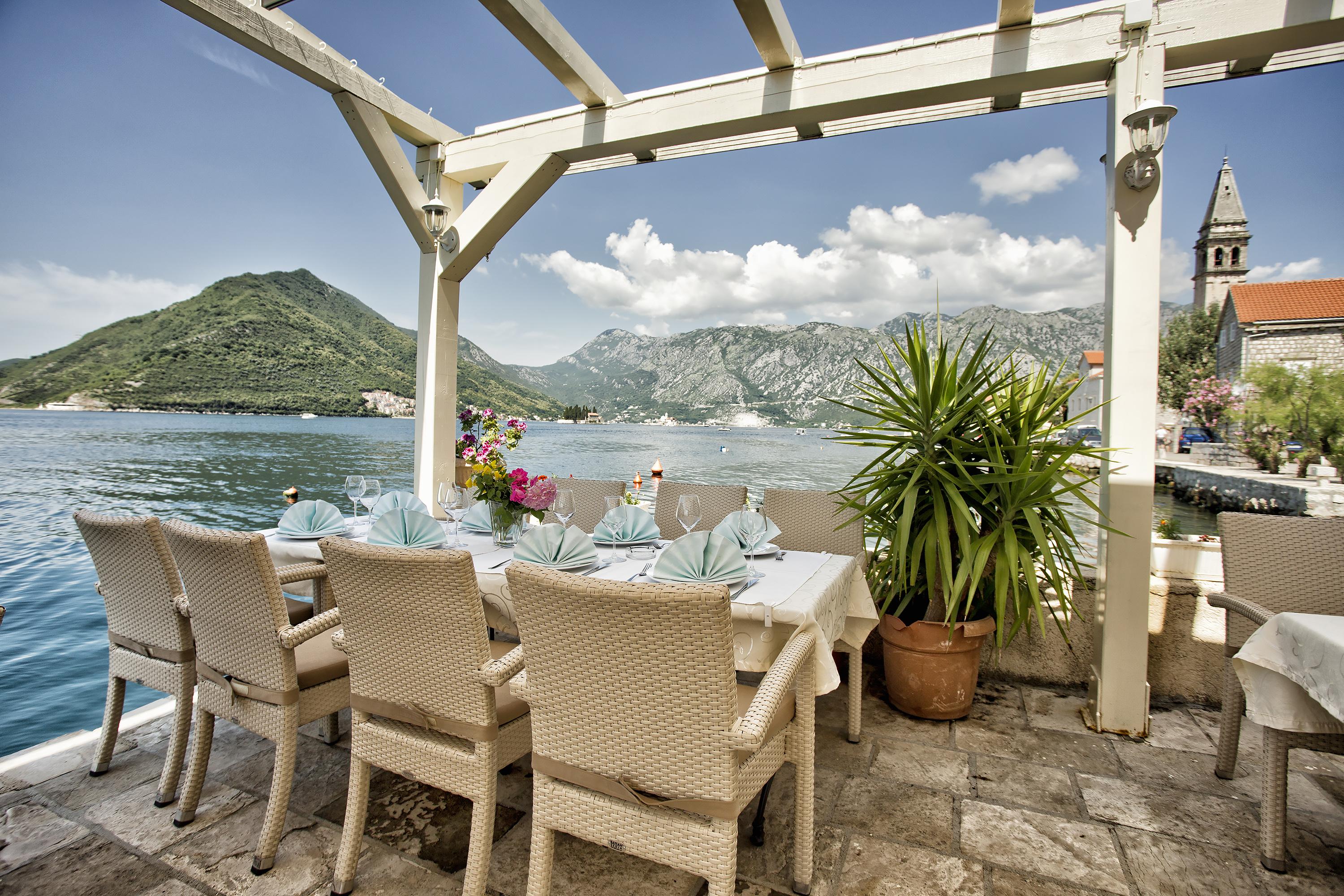 Apartments Admiral Perast Luaran gambar